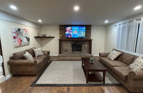 Virginia House | Cozy 3BR Cottage Near Lake Simcoe