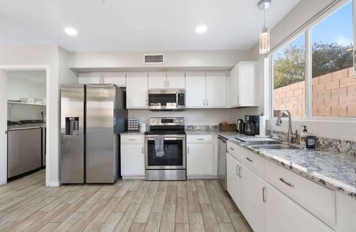 Tucson House | Cozy 3BR Escape, Poolside Grill & Chill Spot