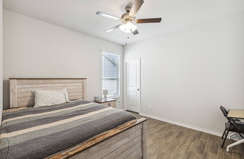 Forney House | Cozy 3BR Heartland Home