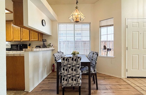 Fremont House | Cozy 3BR Home, Near BART, Tesla, Great Schools