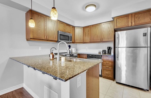 Kitchener House | Cozy 3BR Home + Parking Near Kitchener Attractions