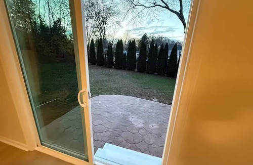 North Haven House | Cozy 3BR ! Pet-friendly haven. Book now!