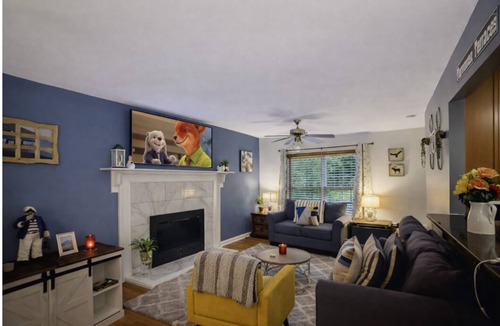 Raleigh House | COZY 3BR Ranch w/King Suite, N. Raleigh- Serene. Fur Friendly-Fenced