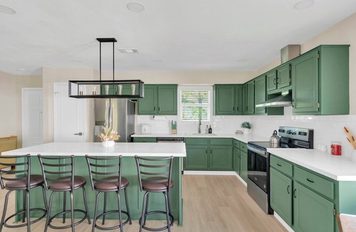 Manvel House | Cozy 3BR Retreat, close to Houston & Med Center