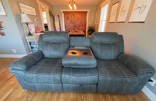 Salina House | Cozy 3BR, Theater Room & FirepitnNo Cleaning Fee!