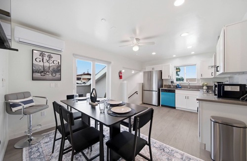 Pico-Union Apartment | Cozy 3BR w/Patio Near Koreatown & DTLA
