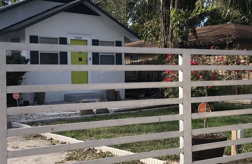 Little Haiti Villa | Cozy 4 Bdrm 2Bath Home close to Design District, Wynwood #ArtBasel #MiamiBeach