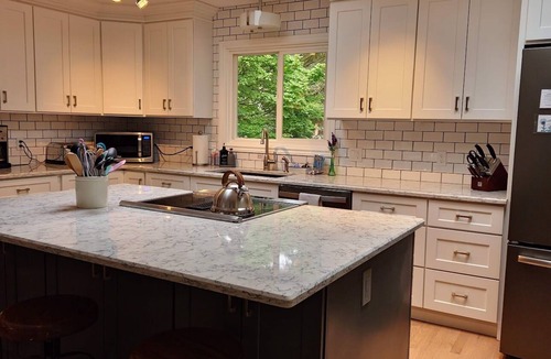 Oak Harbor House | Cozy 4 Bedroom Deception Pass Retreat