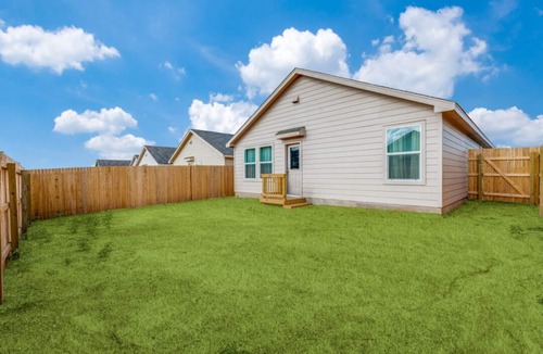 New Braunfels House | Cozy 4-Bedroom Home - Perfect for Extended Stays!