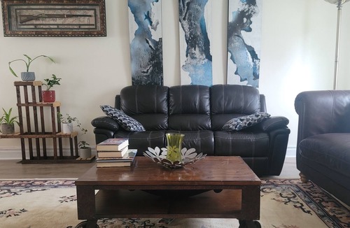 Dartmouth House | Cozy 4 Bedroom House for 8 people