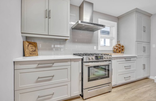 Cornwall House | Cozy 4 BR Home in Cornwall