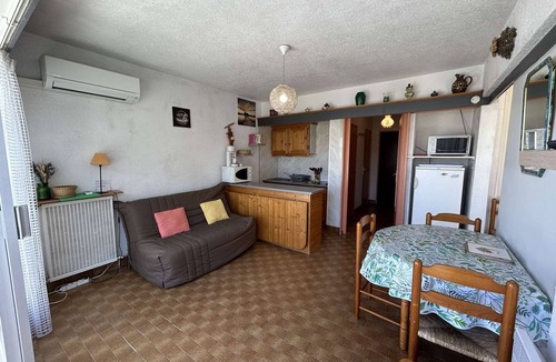 Le Grau-Du-Roi Apartment | Cozy 4-Sleeper with A/C, Terraces & Direct Marina Access