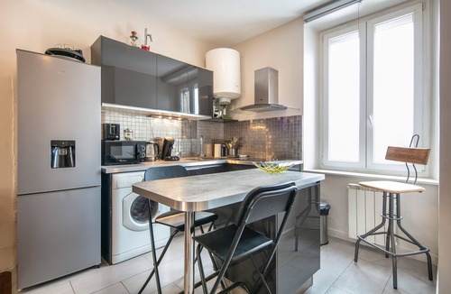 Quartier Hyper-Centre Apartment | Cozy 40m2 apartment with bedroom and Wifi in the center of Grenoble