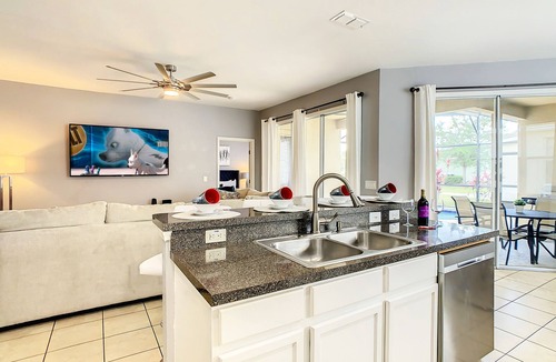 Trafalgar Village House | Cozy 4BR Family Home Private Pool/BBQ/Gaming Room!