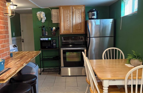 Clearfield House | Cozy 4BR Home – Two Living Spaces & Great Access