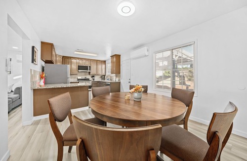 City of Industry House | Cozy 4BR/Private Backyard/Garage Parking
