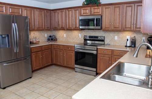 Converse House | Cozy 4BR Retreat Near Randolph AFB & Ft Sam