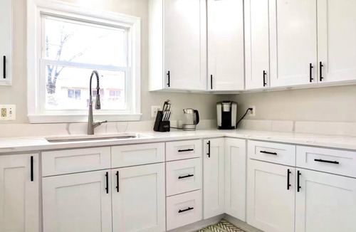 Herndon House | Cozy 4BR Single Family Home Near IAD Family-Friendly w/Workspaces!