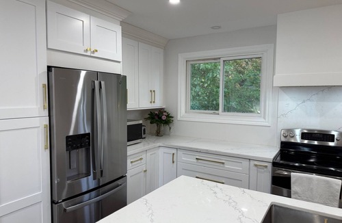 Durham Region House | Cozy 5 Bedroom 3 Bath. Minutes from 401