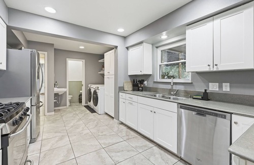 Parker Lane House | Cozy 5BD/fun house