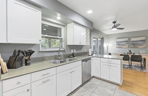 Parker Lane House | Cozy 5BD/fun house
