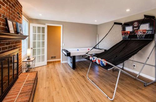 Rochester House | Cozy 5BR Retreat Game Room Rochester Suburb Area
