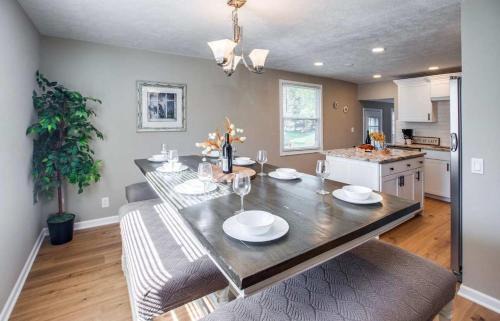 Rochester House | Cozy 5BR Retreat Game Room Rochester Suburb Area