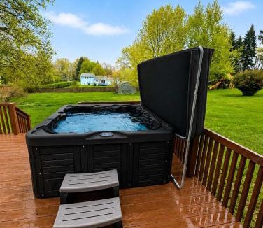 Rochester House | Cozy 5BR Retreat Game Room Rochester Suburb Area