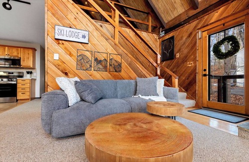 Treeloft Cabin | Cozy 6-bedroom cabin in Wintergreen Resort