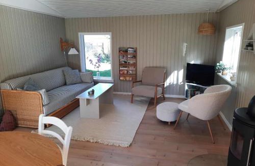 Juelsminde House | Cozy 6 person holiday home in Juelsminde - 5 minutes walk to the beach