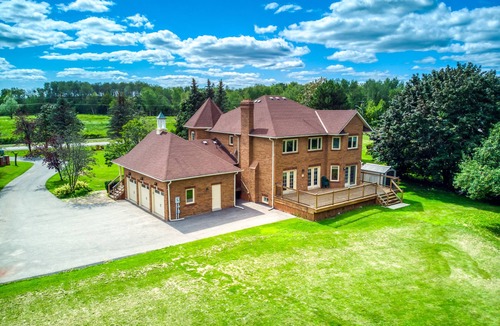 Ajax House | Cozy 6BR Deer Creek Golf Course Estate Home in Ajax