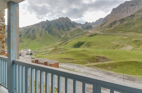 La Mongie Apartment | Cozy 7-Person Duplex: Pool, Fitness Center, Near Slopes & Lifts