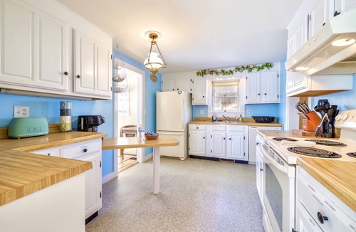 Hall Quarry Cottage | Cozy Acadian Cottage in the Heart of Mount Desert!