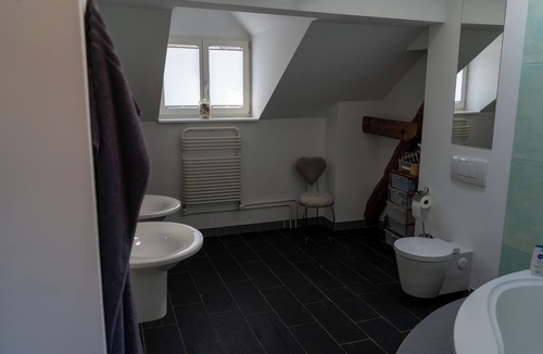 Neuhausen am Rheinfall Apartment | Cozy accommodation by the Rhine Falls