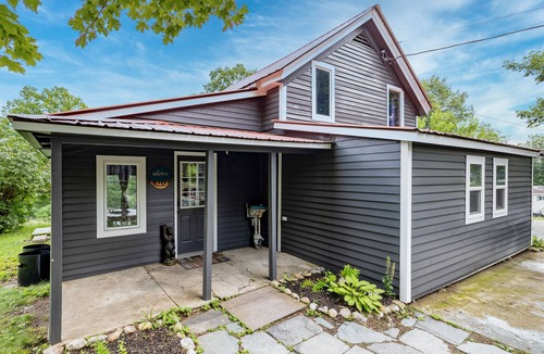 Ticonderoga House | Cozy Adirondack Loft Near Lake Champlain & George, Hiking and Historical Sites