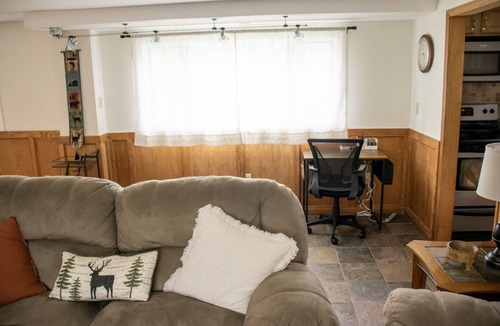 Speculator House | Cozy ADK Home by Lake