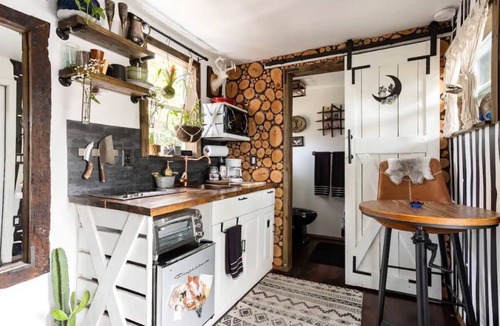 Ybor City House | Cozy AF Tiny-House Oasis