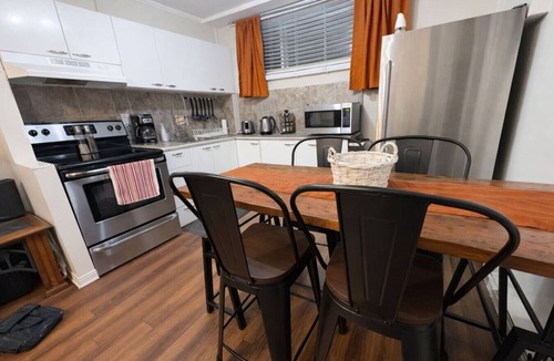 Tetreaultville Apartment | Cozy & Affordable Montreal 1BR Getaway