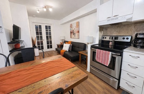 Tetreaultville Apartment | Cozy & Affordable Montreal 1BR Getaway