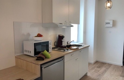 Mulhouse Apartment | Cozy and bright studio for 2