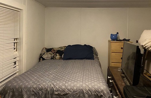 Cairo House | Cozy and Centrally located in Cairo NY