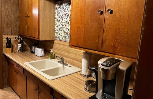 Borger House | Cozy and clean 2-bedroom house in welcoming Borger with AC