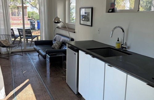 Wilmington Beach House | Cozy and Comfortable Shipping Container House -Pet Friendly-Easy Walk to Beach