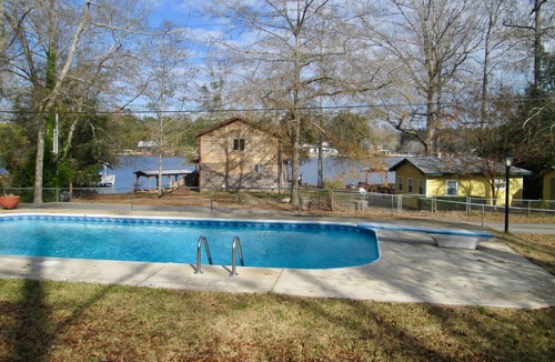 West Point House | Cozy and Comfortable with Lake Views and Access