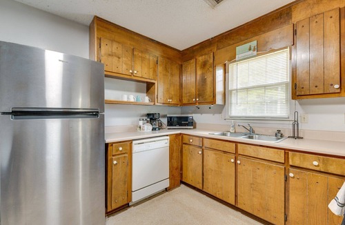 Cedartown Apartment | Cozy and Convenientn