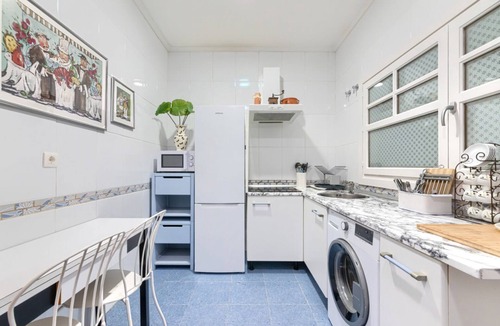 Iralabarri Apartment | Cozy and Elegant Apartment in Irala