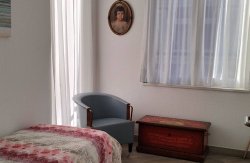 Paradiso Apartment | cozy and modern apartment 10 minutes walk from the center