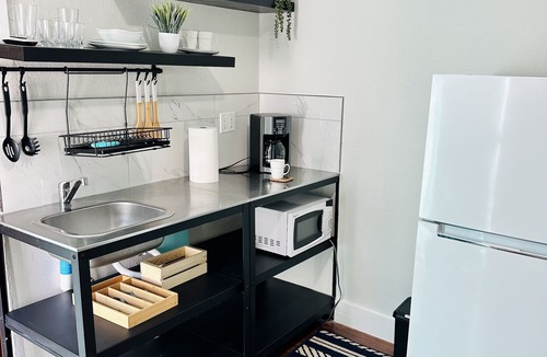 Seffner Community Alliance Apartment | Cozy and Modern apartment