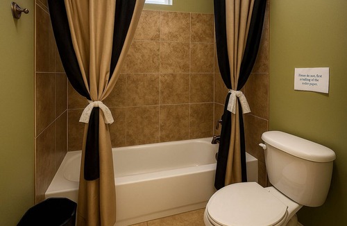 Carencro Hotel | Cozy and Relaxing Junior suite w/pond view and movie theater