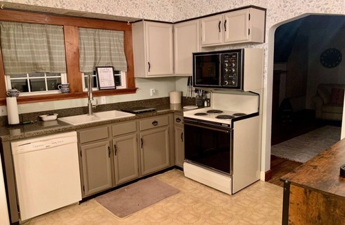 Linton House | Cozy and relaxing